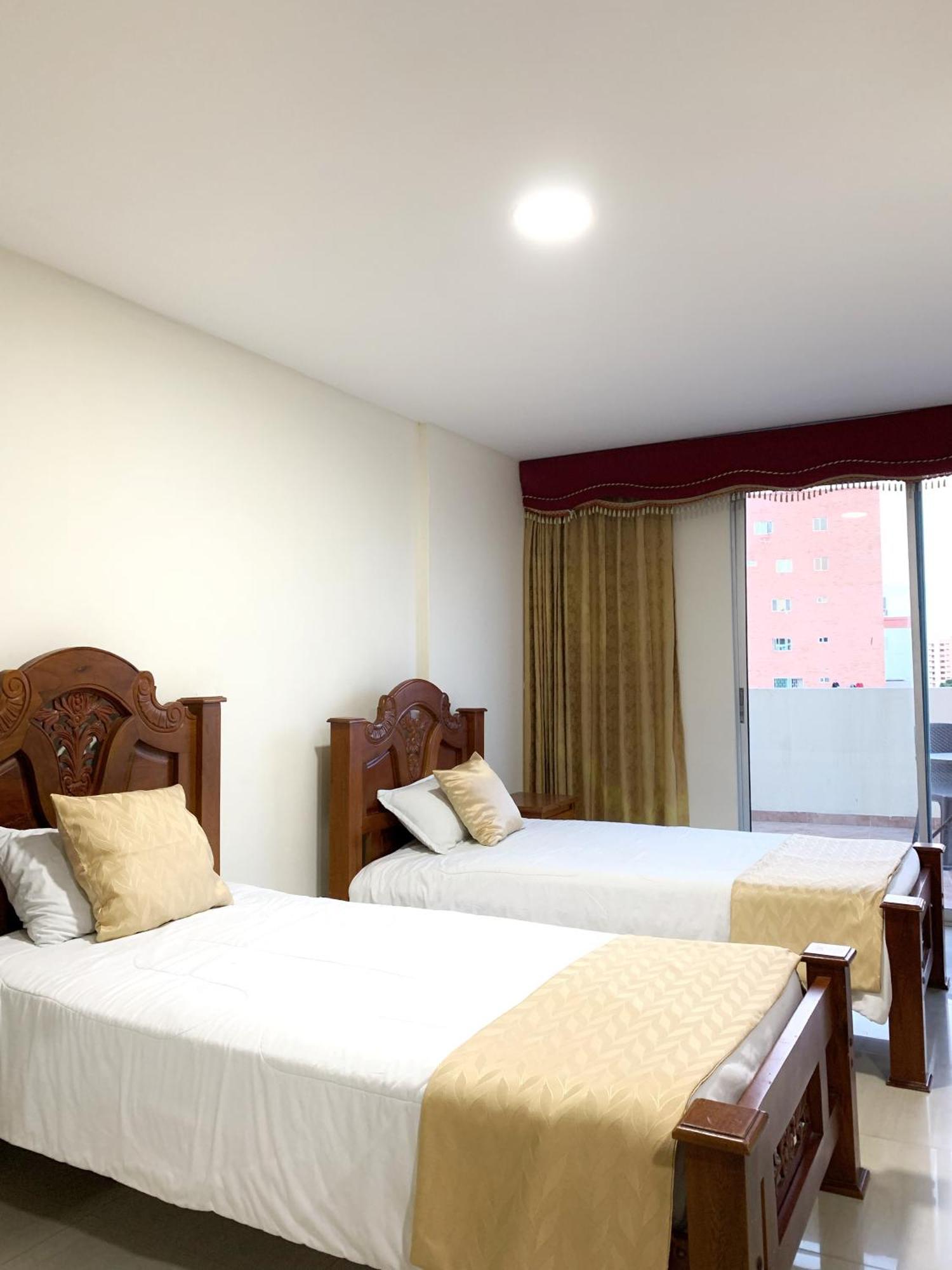 Hotel Continental Plaza Barranquilla  Kültér fotó